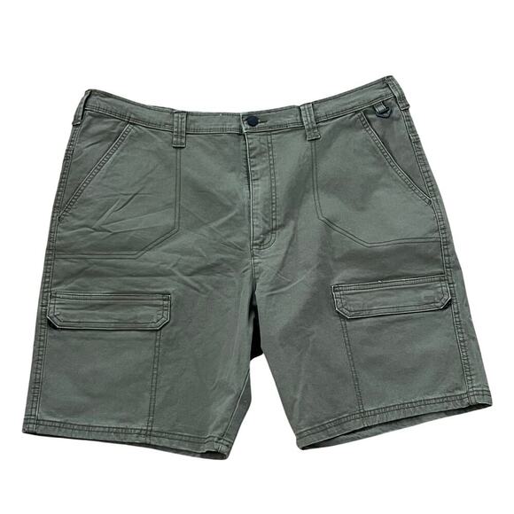 Wrangler Outdoor Men’s Cargo Shorts Size 38 Olive Green - Picture 1 of 3